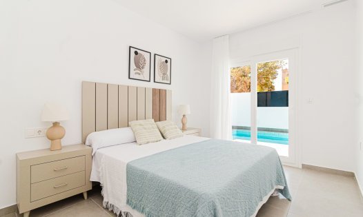 Resale - Villas -
Balsicas