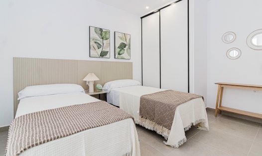 Resale - Villas -
Balsicas