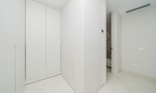 Resale - Terraced Houses -
Benidorm