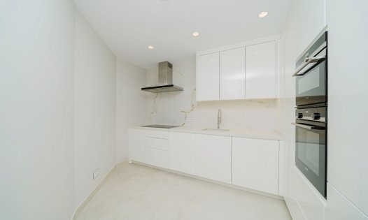 Resale - Terraced Houses -
Benidorm