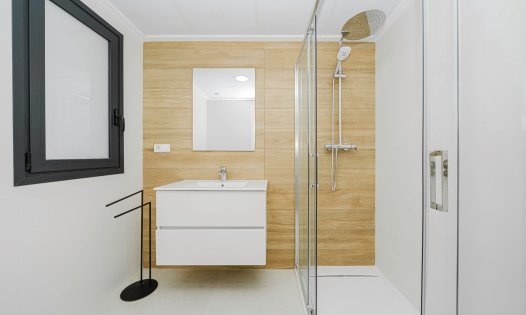 Resale - Villas -
Cox