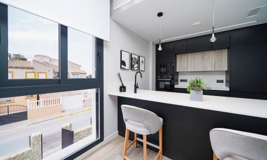 Återförsäljning - Bungalows -
Pilar de la Horadada