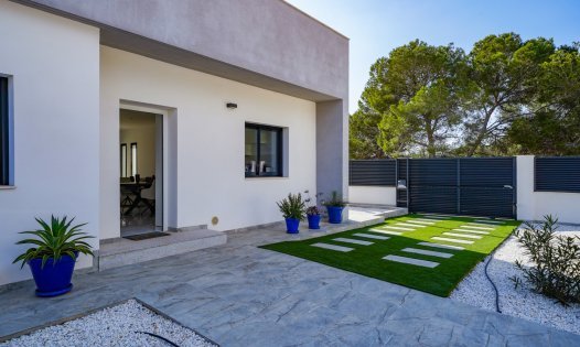 Resale - Villas -
Pilar de la Horadada - Pinar de Campoverde