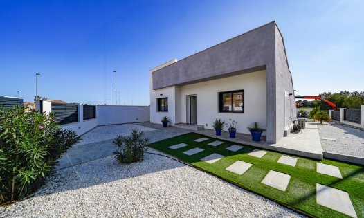 Resale - Villas -
Pilar de la Horadada - Pinar de Campoverde