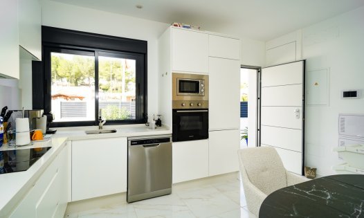 Resale - Villas -
Pilar de la Horadada - Pinar de Campoverde