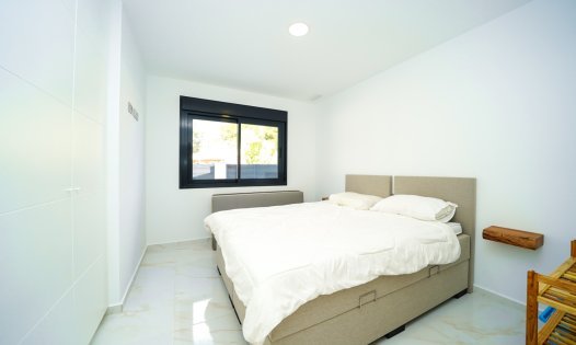 Resale - Villas -
Pilar de la Horadada - Pinar de Campoverde