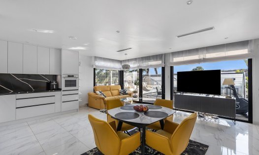 Segunda mano - Villas -
San Miguel de Salinas