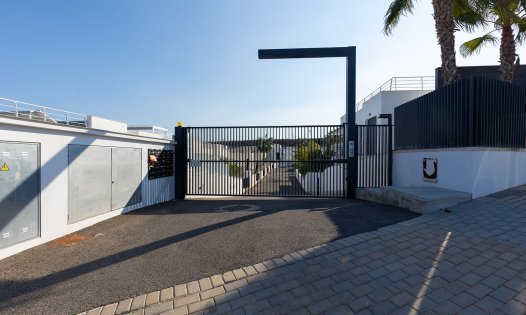 Segunda mano - Villas -
San Miguel de Salinas