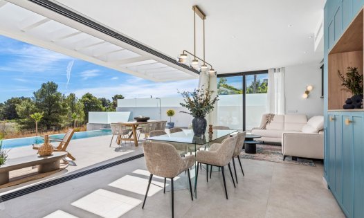 Resale - Villas -
Polop de La Marina 