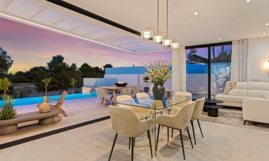 Resale - Villas -
Polop de La Marina 