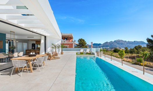 Resale - Villas -
Polop de La Marina 