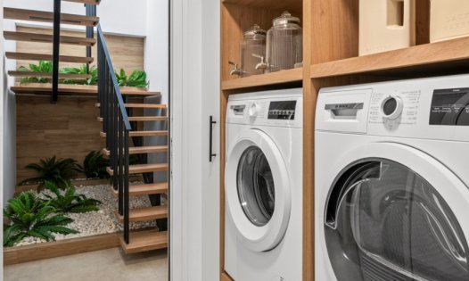 Resale - Villas -
Polop de La Marina 