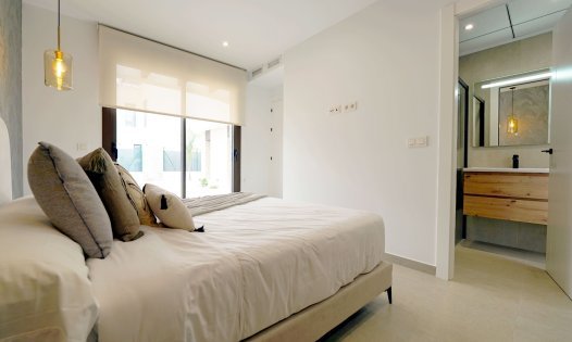 Återförsäljning - Villor -
Rojales