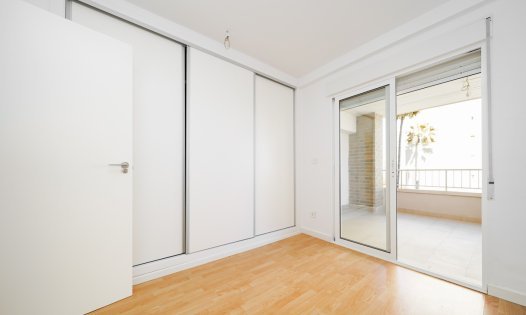 Resale - Apartments -
Orihuela Costa - Dehesa de Campoamor