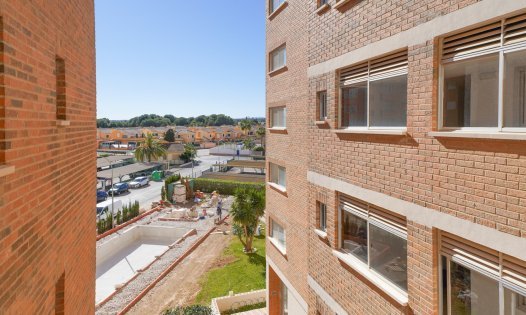 Resale - Apartments -
Orihuela Costa - Dehesa de Campoamor