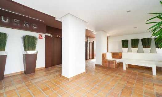Resale - Apartments -
Orihuela Costa - Dehesa de Campoamor