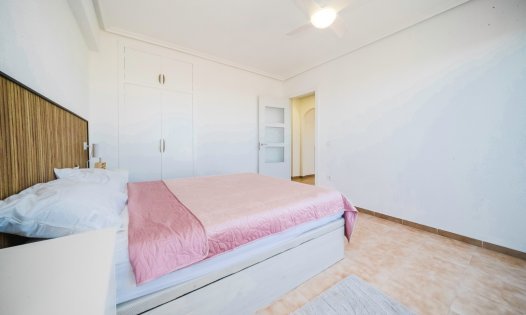 Resale - Apartments -
Orihuela Costa - Punta Prima