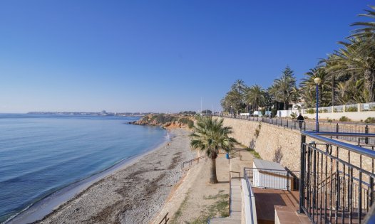 Resale - Apartments -
Orihuela Costa - Punta Prima