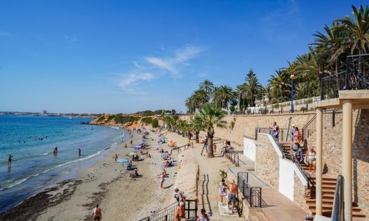 Resale - Apartments -
Orihuela Costa - Punta Prima