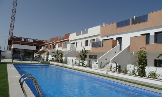 Segunda mano - Bungalows -
Pilar de la Horadada