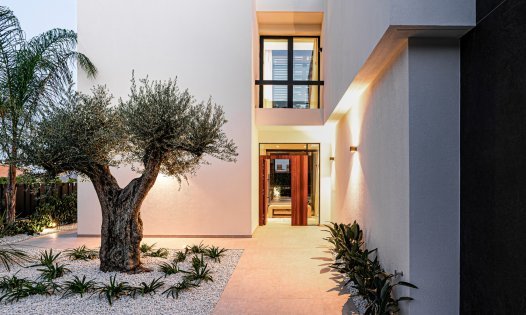 Resale - Luxury Villas -
Benidorm