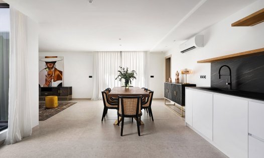 Resale - Luxury Villas -
Benidorm