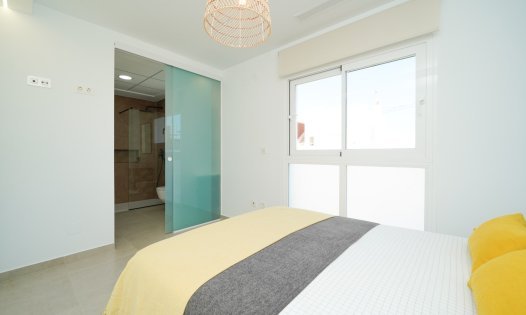 Resale - Villas -
Pilar de la Horadada