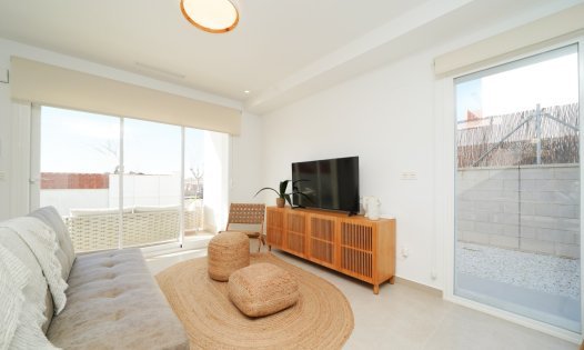 Resale - Villas -
Pilar de la Horadada