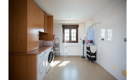 Herverkoop - Luxe villa's -
Murcia - Jerónimo y Avileses