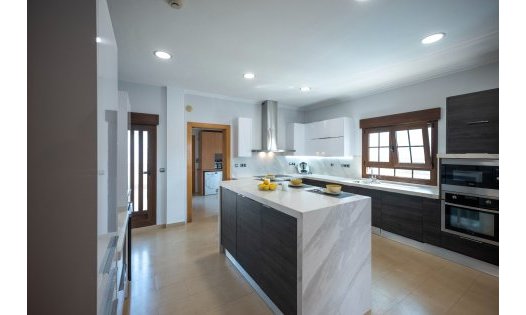 Herverkoop - Luxe villa's -
Murcia - Jerónimo y Avileses