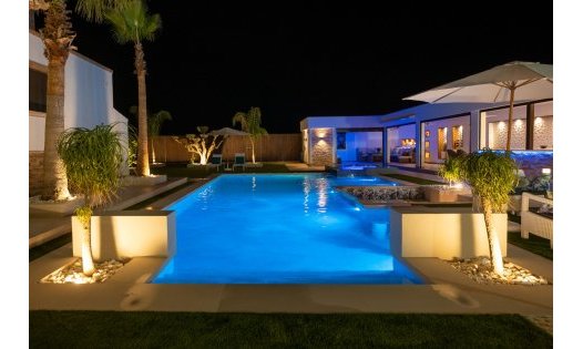 Herverkoop - Luxe villa's -
Murcia - Jerónimo y Avileses