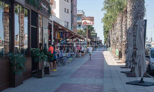 Resale - Apartments -
Orihuela Costa - Dehesa de Campoamor