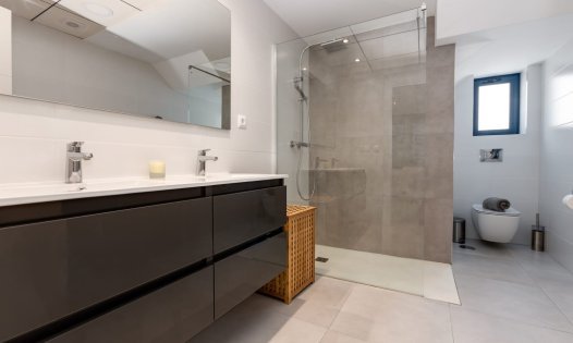 Segunda mano - Villas -
Pilar de la Horadada