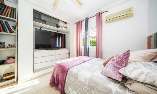 Resale - Terraced Houses -
Orihuela Costa - ZENIAMAR