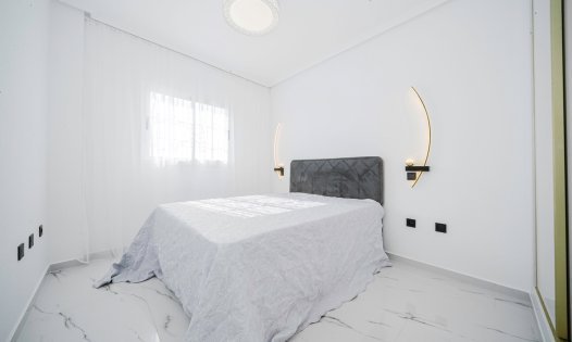 Resale - Apartments -
Orihuela Costa - ZENIAMAR