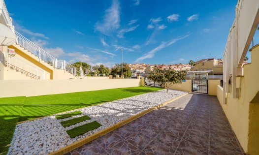 Resale - Bungalows -
Orihuela Costa - Villamartín