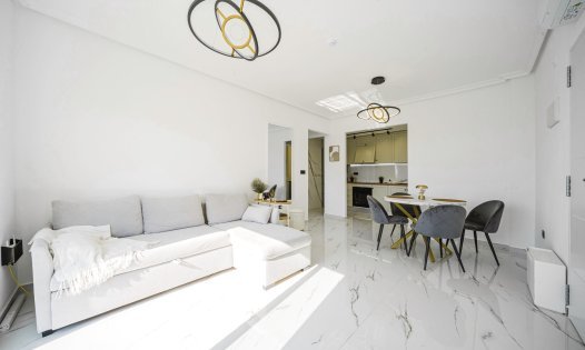 Resale - Penthouses -
Orihuela Costa - ZENIAMAR