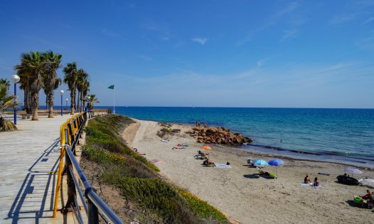 Resale - Apartments -
Orihuela Costa - ZENIAMAR