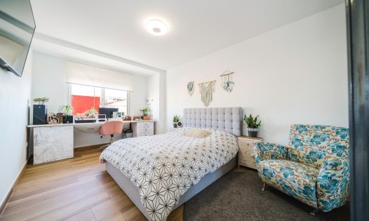 Resale - Penthouses -
Pilar de la Horadada