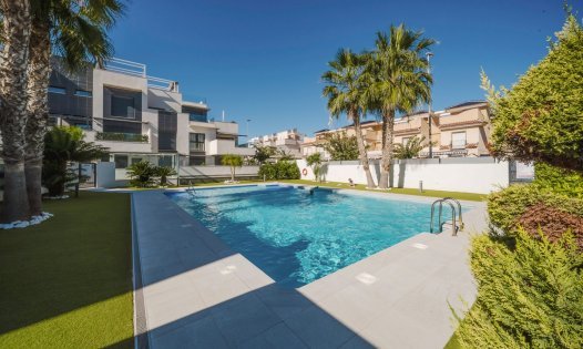 Resale - Terraced Houses -
Pilar de la Horadada - Torre de la Horadada