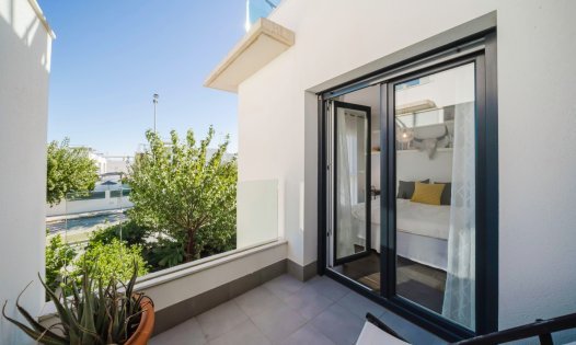 Resale - Terraced Houses -
Pilar de la Horadada - Torre de la Horadada