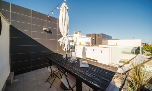 Resale - Terraced Houses -
Pilar de la Horadada - Torre de la Horadada