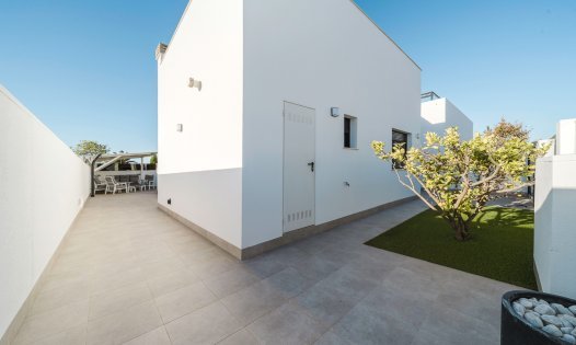 Segunda mano - Villas -
San Pedro del Pinatar - Lo Pag&aacute;n