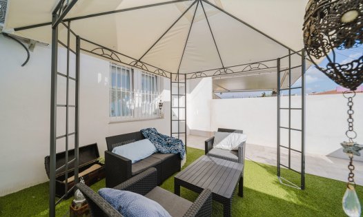 Videresalg - Rekkehus -
Torrevieja - La Torreta - Torrevieja