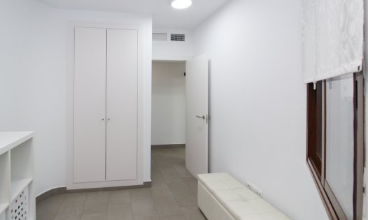 Resale - Apartments -
Torrevieja - Centro - Torrevieja