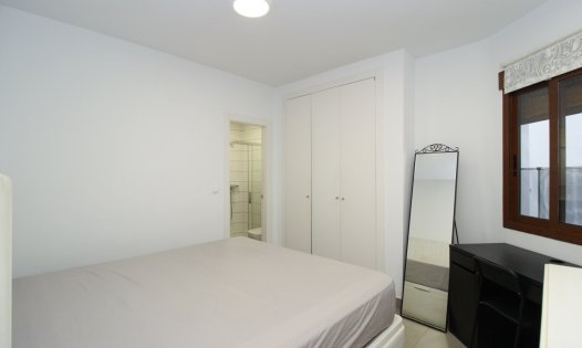 Resale - Apartments -
Torrevieja - Centro - Torrevieja