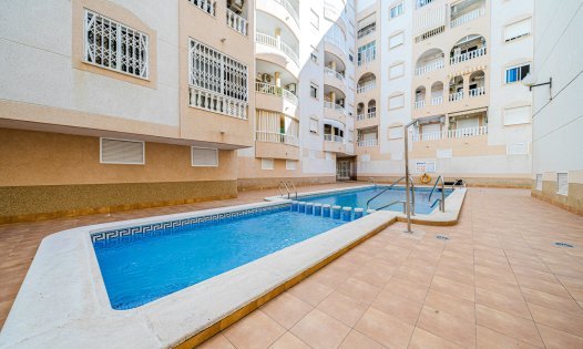 Resale - Apartments -
Torrevieja - Centro - Torrevieja