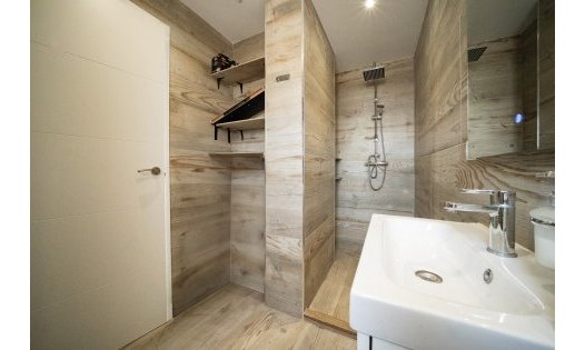 Resale - Luxury Villas -
Orihuela Costa - Villamartín