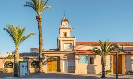 Återförsäljning - Villor -
Los Montesinos