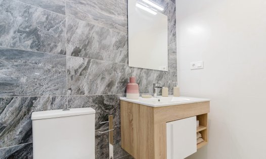 Resale - Apartments -
San Miguel de Salinas